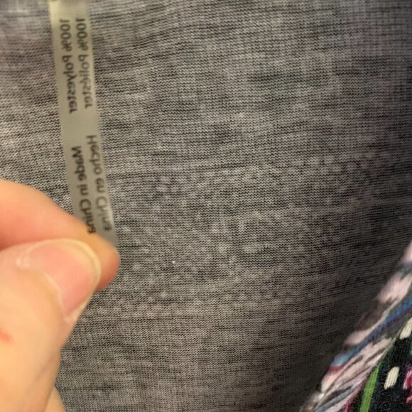 Kiara Stretchy Top Tunic Scarf Multi Color Print Embellished Rhinestones. XXL - Picture 7 of 7